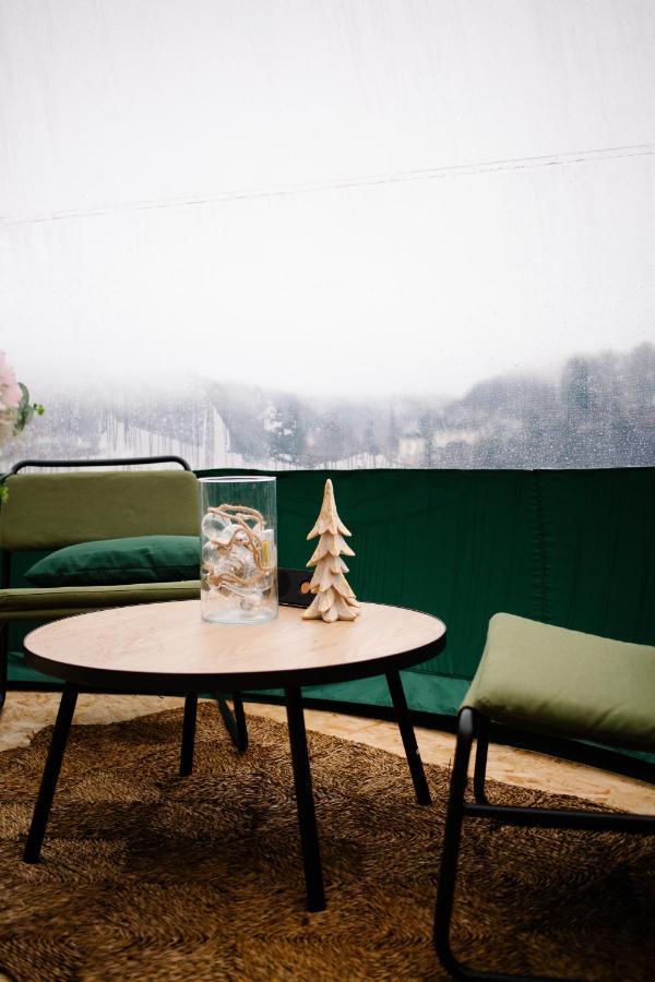 Bulle Time Flies - Logement Insolite Hotell Bouillon Eksteriør bilde